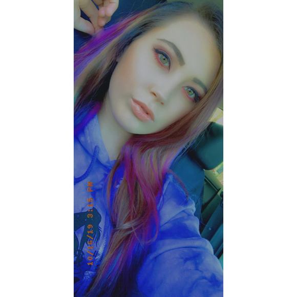 Meet your Posher, Brianna - Picture 1 of 1